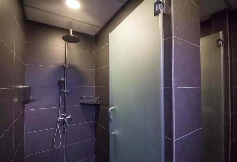 Albergue M Qube