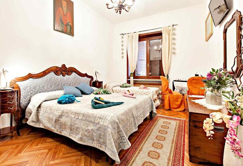 تختخواب و صبحانه Art&coffee