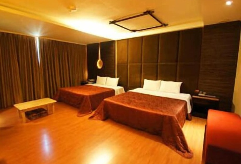 Beveriy Garden Motel