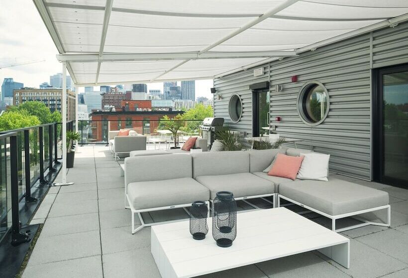 Boxotel Montreal