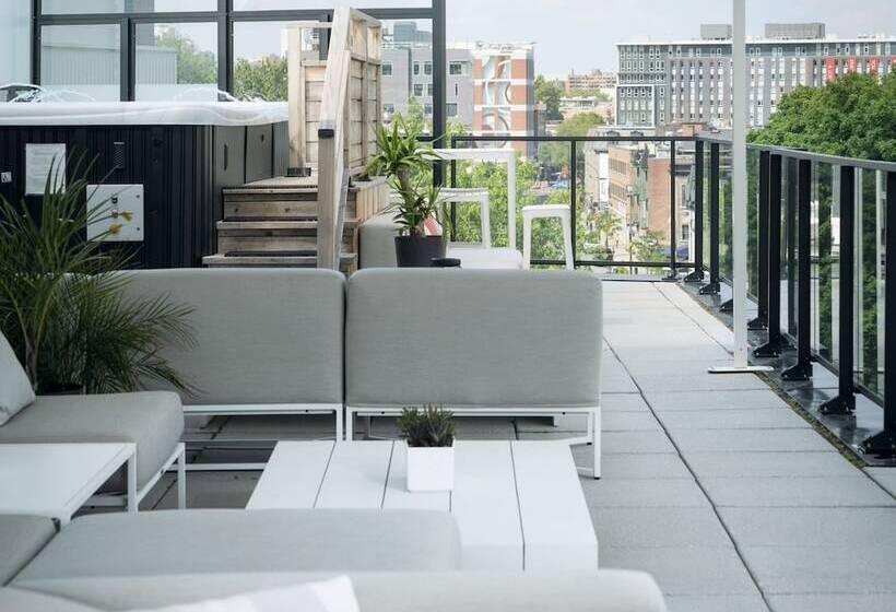 Boxotel Montreal
