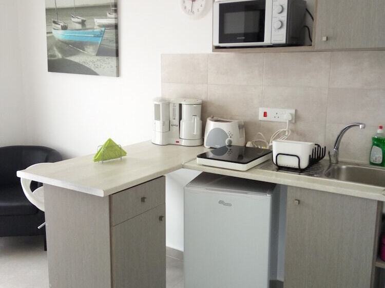 Elenapa Holiday Apartments