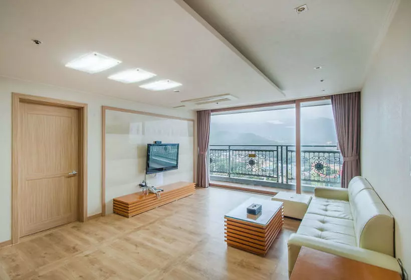 Fantasia Condo