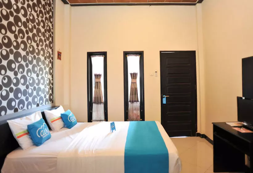 ホテル Airy Bandara El Tari Yupiter Satu Kupang