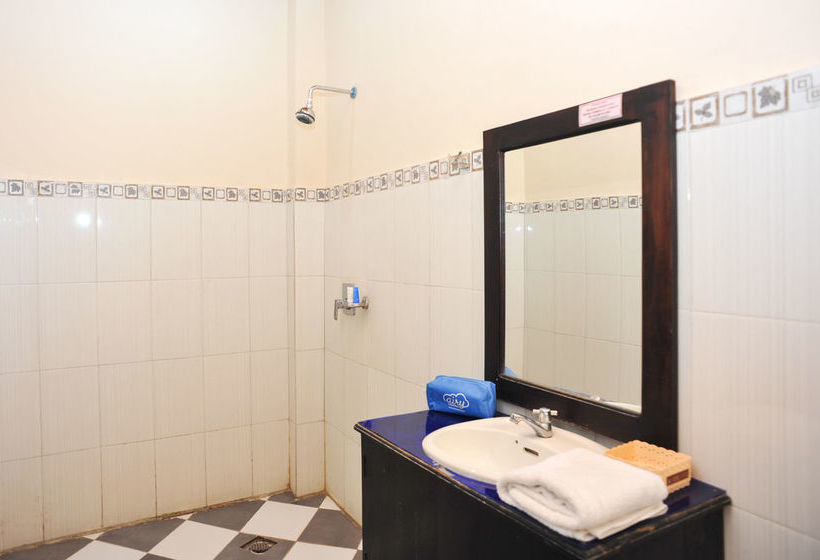 Hôtel Airy Bandara El Tari Yupiter Satu Kupang