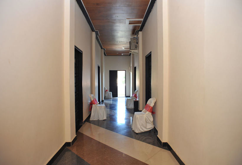 Hôtel Airy Bandara El Tari Yupiter Satu Kupang