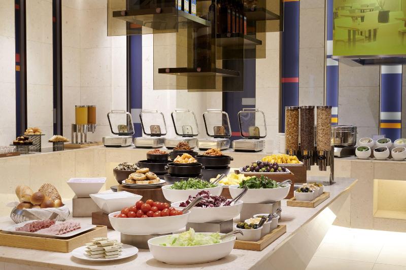 בית מלון כפרי Aloft Seoul Myeongdong