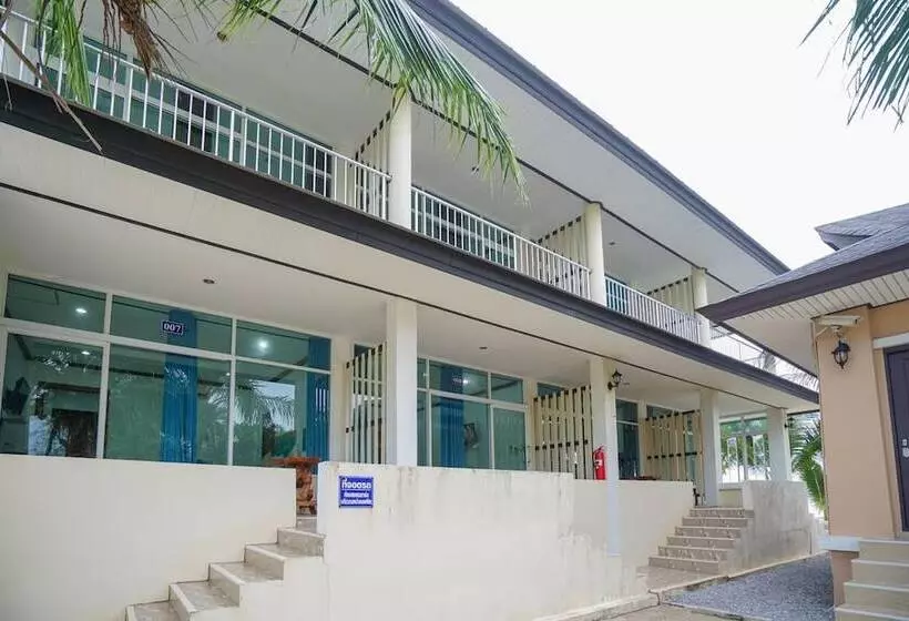 Hotelli Baan Faa Talaychan Resort