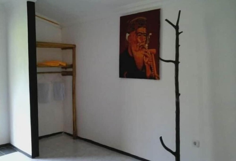 Отель Balitrekk Boutique