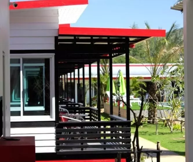 Hotelli Cape Go Resort