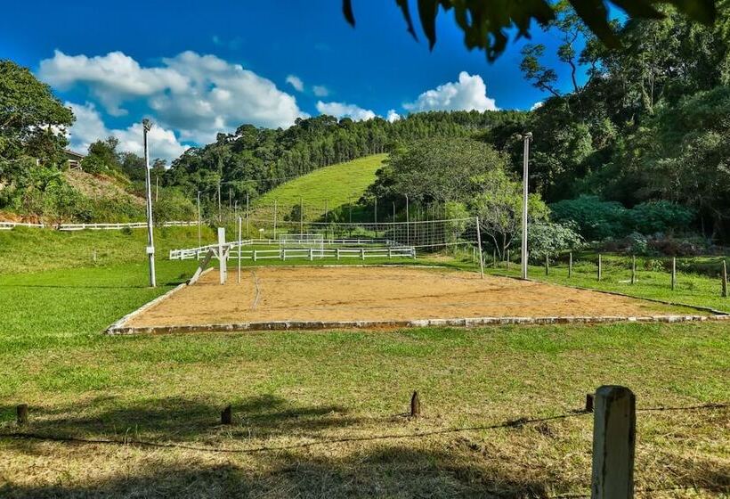 호텔 Fazenda Village Montana