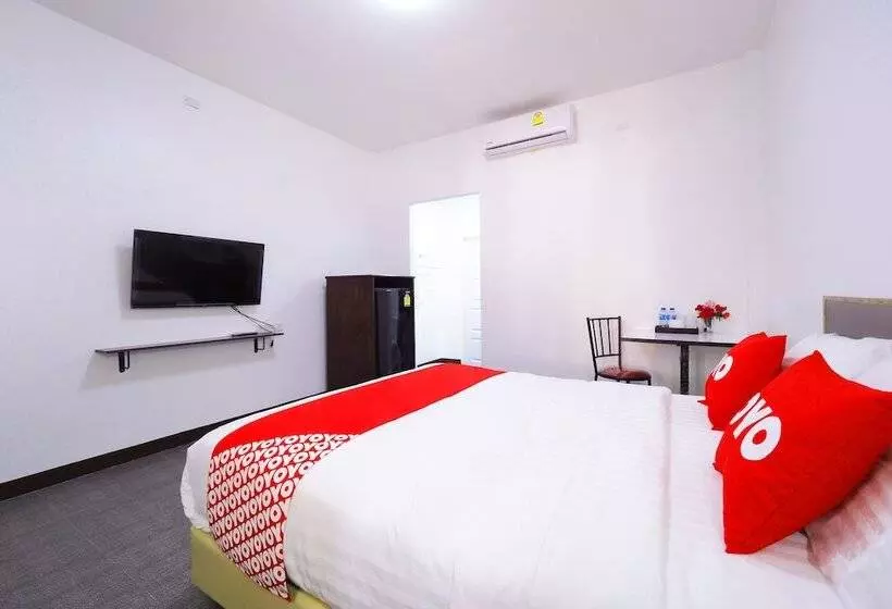 هتل Goldenville Villa