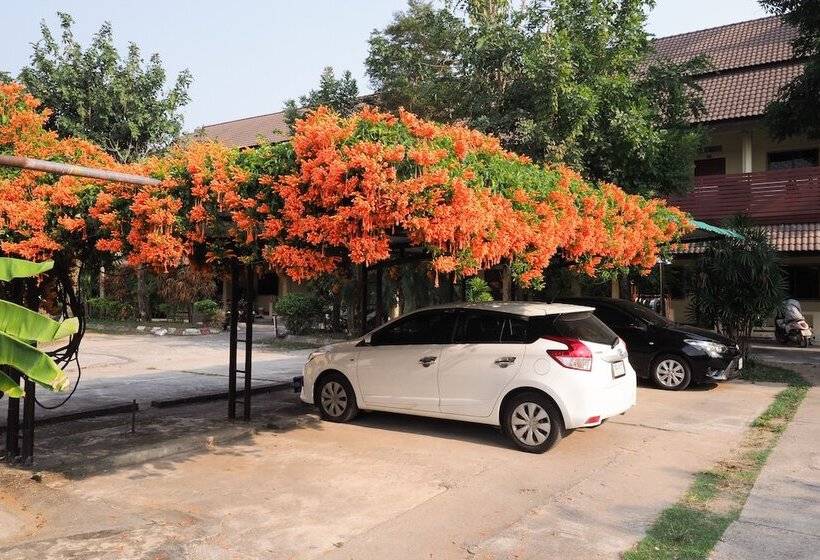 فندق Goldenville Villa