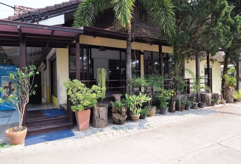 فندق Goldenville Villa