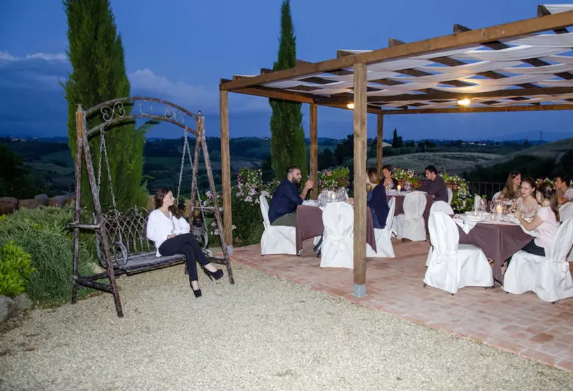 Hotelli La Locanda Di Ortimino