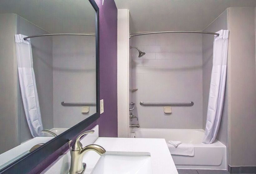 فندق La Quinta By Wyndham Pampa