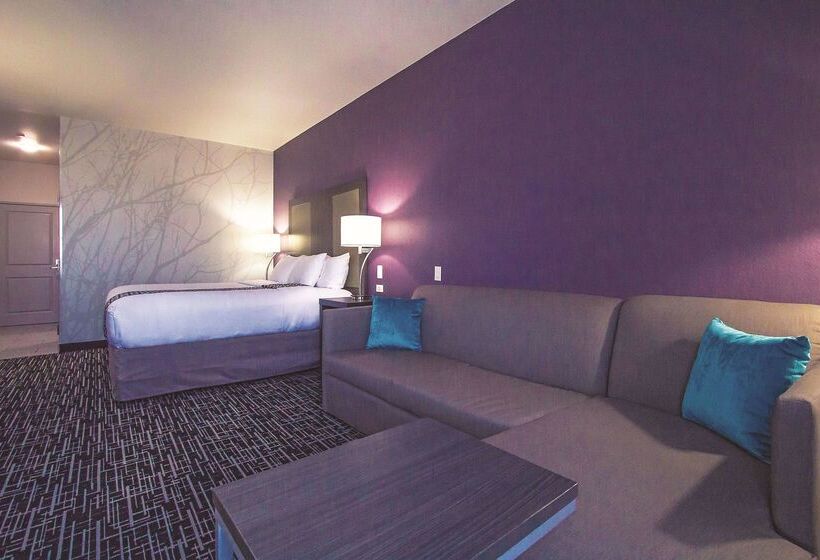 فندق La Quinta By Wyndham Pampa