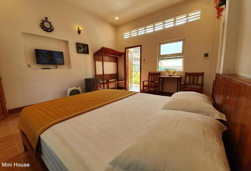 Hotel Mayfair Valley