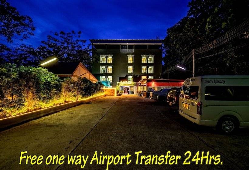 ホテル Nai Yang Place  Phuket Airport