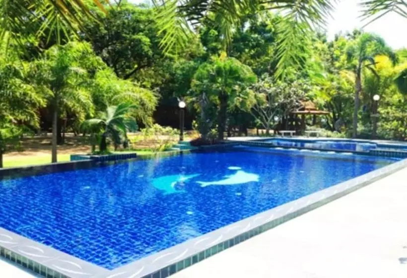 Hotelli Sri Phairin Resort
