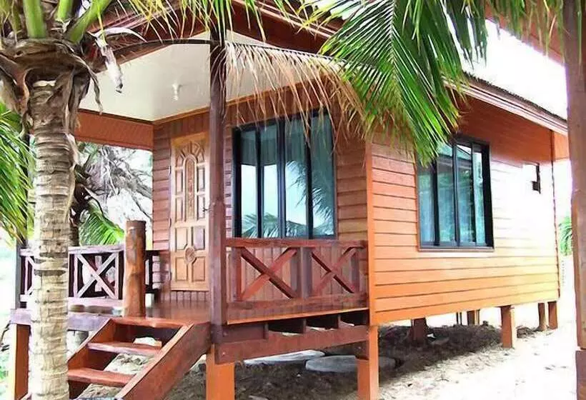 Hotelli Sri Phairin Resort