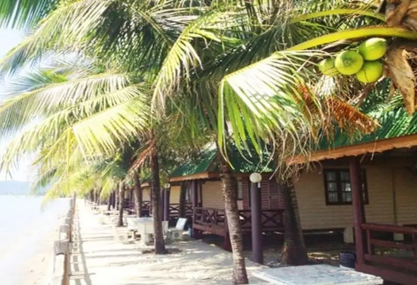 Hotelli Sri Phairin Resort