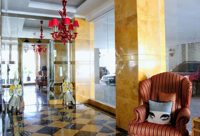 هتل Zen Rooms Gunung Bawakaraeng