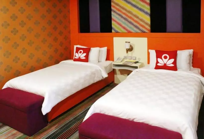 ホテル Zen Rooms Gunung Bawakaraeng