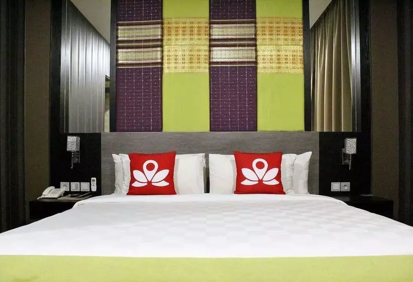 ホテル Zen Rooms Gunung Bawakaraeng