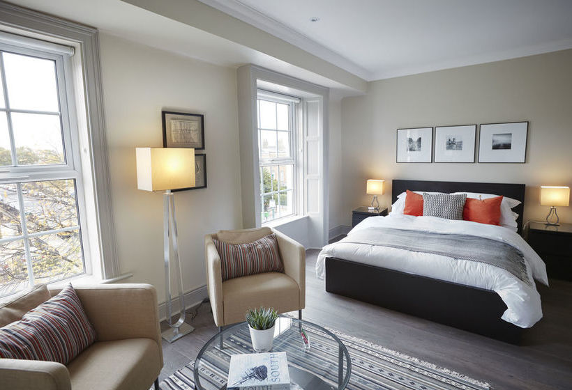 Pensione Ranelagh Rooms