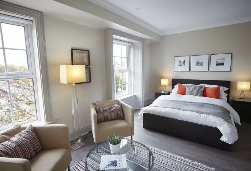 Pension Ranelagh Rooms