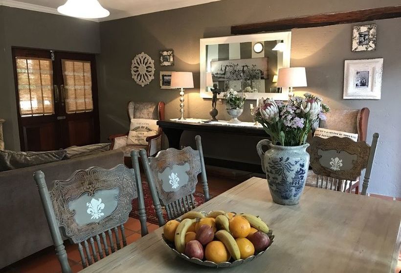 Waterhouse Guest Lodges 295 Indus Street