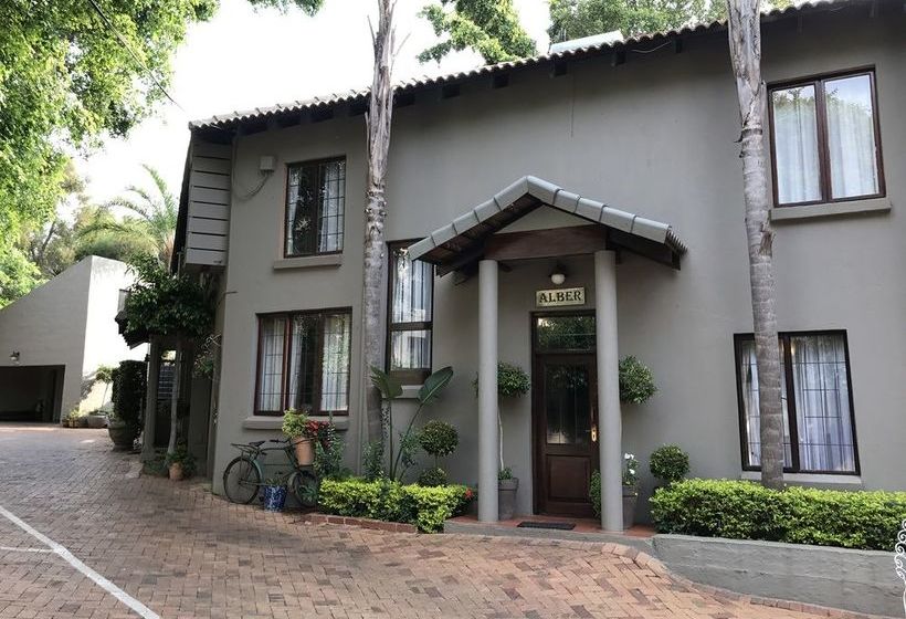 Waterhouse Guest Lodges 295 Indus Street