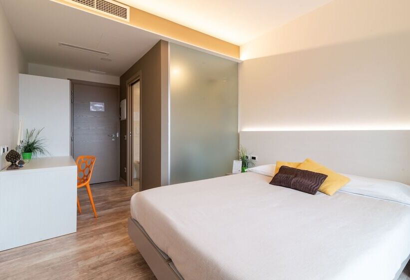 فندق Stampa 1968