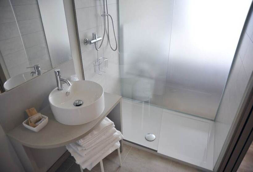 فندق Stampa 1968