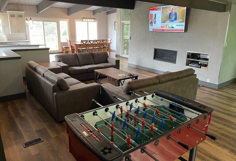 128 Birch View Trail