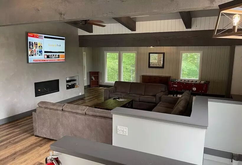 128 Birch View Trail