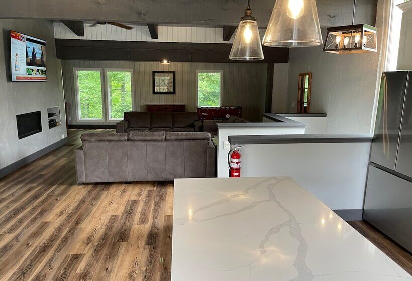 128 Birch View Trail