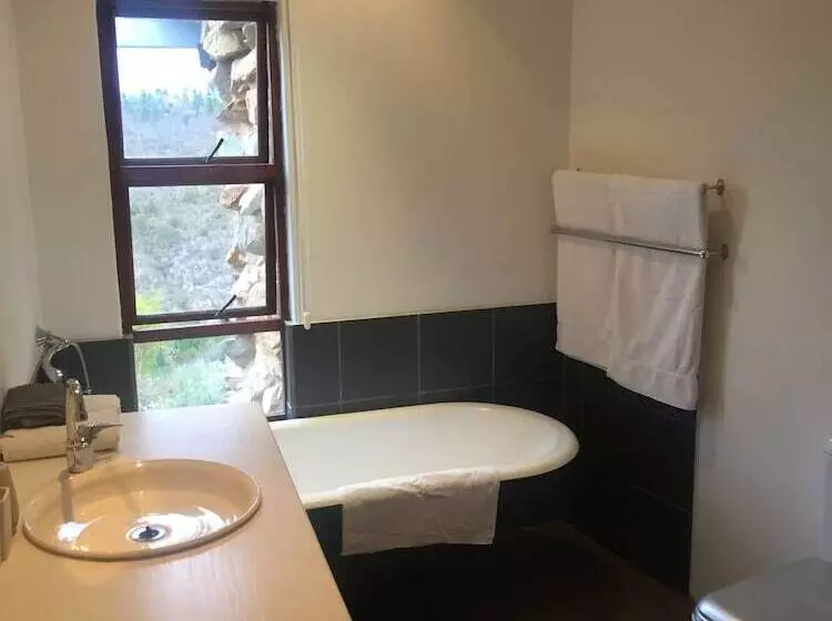 ホテル African Crags Eco Lodge