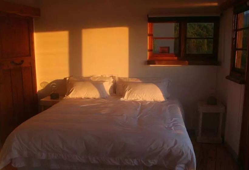 ホテル African Crags Eco Lodge