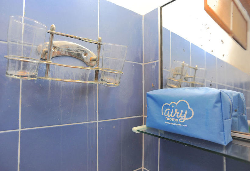 בית מלון כפרי Airy Kuta Poppies Lane Satu Gang Sorga Bali