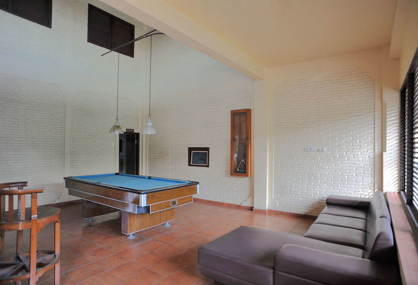 בית מלון כפרי Airy Kuta Poppies Lane Satu Gang Sorga Bali