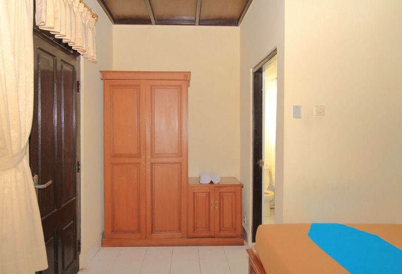 בית מלון כפרי Airy Kuta Poppies Lane Satu Gang Sorga Bali