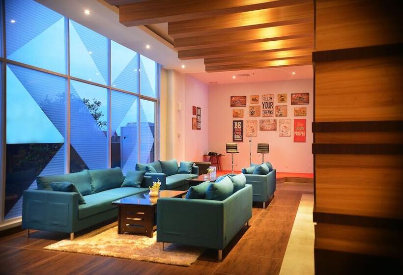 Ayola First Point Hotel Pekanbaru