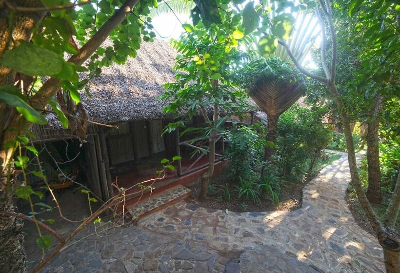 هتل Clair De Lune