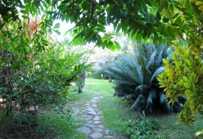 هتل Clair De Lune