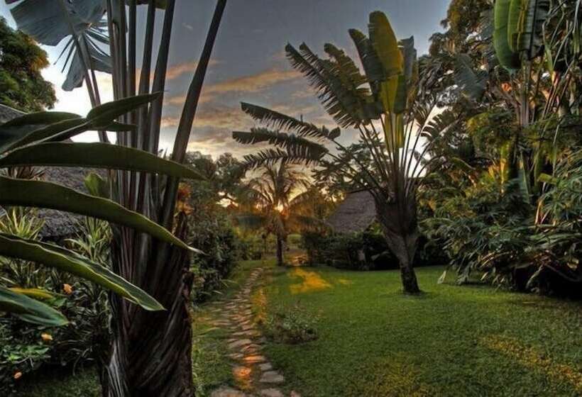 هتل Clair De Lune