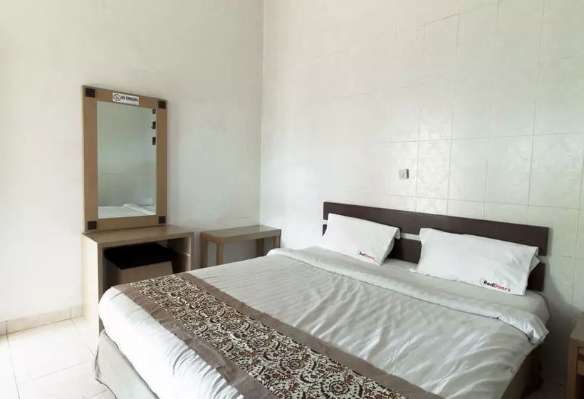 ホテル De  Tropis Family Guest House