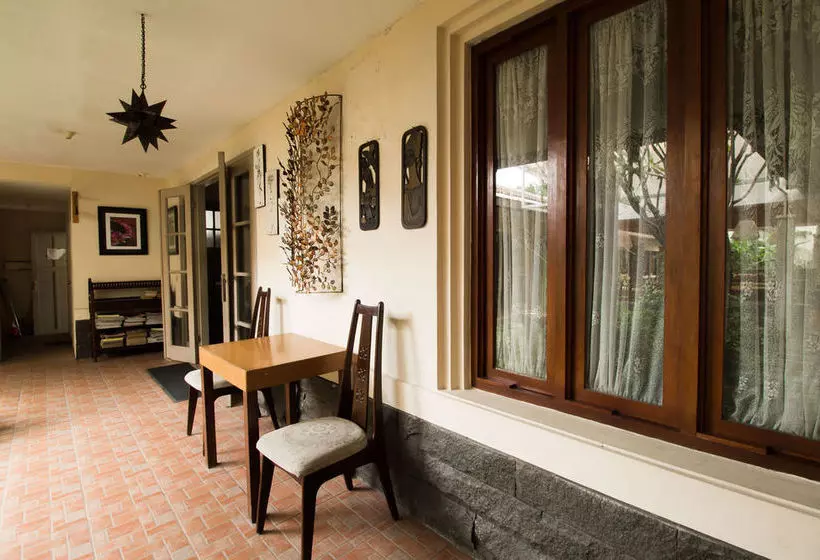 ホテル De  Tropis Family Guest House
