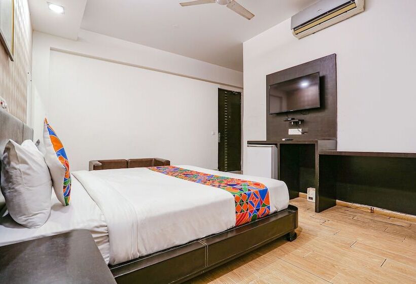 Fabhotel Premium Nest